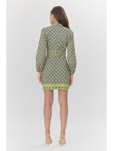 Vestido "Alara" con Cuello Mao y Borlas Colgantes