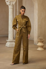 Cargar imagen en el visor de la galería, Jumpsuit verde olivo