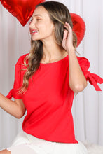 Cargar imagen en el visor de la galería, Top rojo con lazo