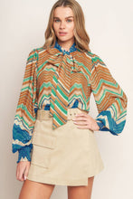 Cargar imagen en el visor de la galería, Blusa estampada