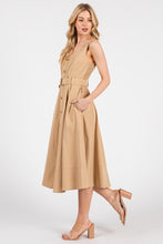 Cargar imagen en el visor de la galería, Vestido beige con cinturon