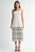 Cargar imagen en el visor de la galería, Vestido midi con detalles bordados