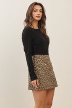 Cargar imagen en el visor de la galería, Top negro con espalda escotada