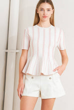 Cargar imagen en el visor de la galería, Top blanco y rosado