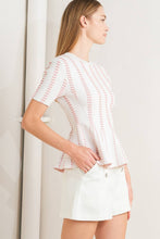 Cargar imagen en el visor de la galería, Top blanco y rosado