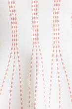 Cargar imagen en el visor de la galería, Top blanco y rosado