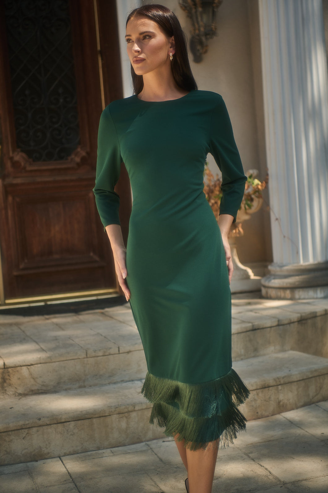 Vestido verde midi con flecos