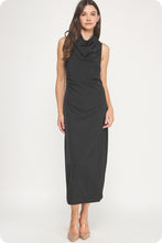 Cargar imagen en el visor de la galería, Vestido negro midi