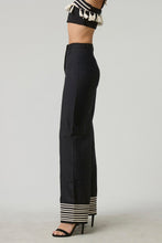 Cargar imagen en el visor de la galería, Set de top y pantalon