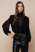 Cargar imagen en el visor de la galería, Blusa negra