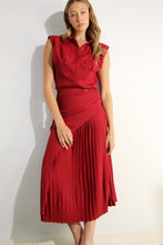 Cargar imagen en el visor de la galería, Set color vino asimetrico