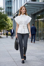 Cargar imagen en el visor de la galería, Blusa blanca con cinturon