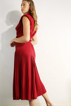 Cargar imagen en el visor de la galería, Set color vino asimetrico