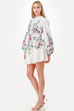 Cargar imagen en el visor de la galería, Vestido Corto Floral con Cinturón
