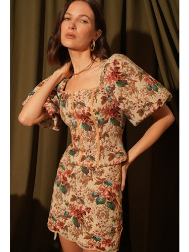 Conjunto Floral Vintage – Blusa y Falda