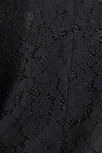 Cargar imagen en el visor de la galería, Set de chaqueta y pantalon de encaje